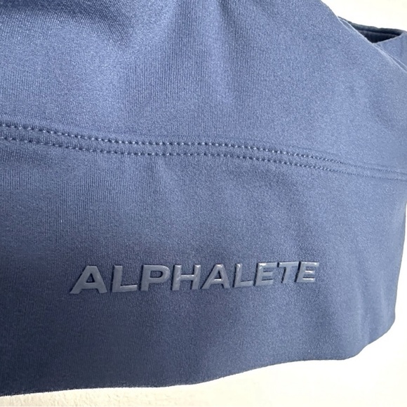 Alphalete Alphalux Wonder Bra - Tuxedo Blue Size Small - Picture 3 of 7